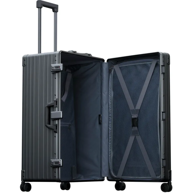 Aleon Aircraft Grade Aluminum 30 International Trunk Checked