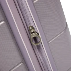 American Tourister Stratum 2 24 inch Spinner | Altman Luggage