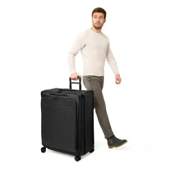 Briggs and Riley Baseline BLU131CXSP Extra Large Expandable Spinner