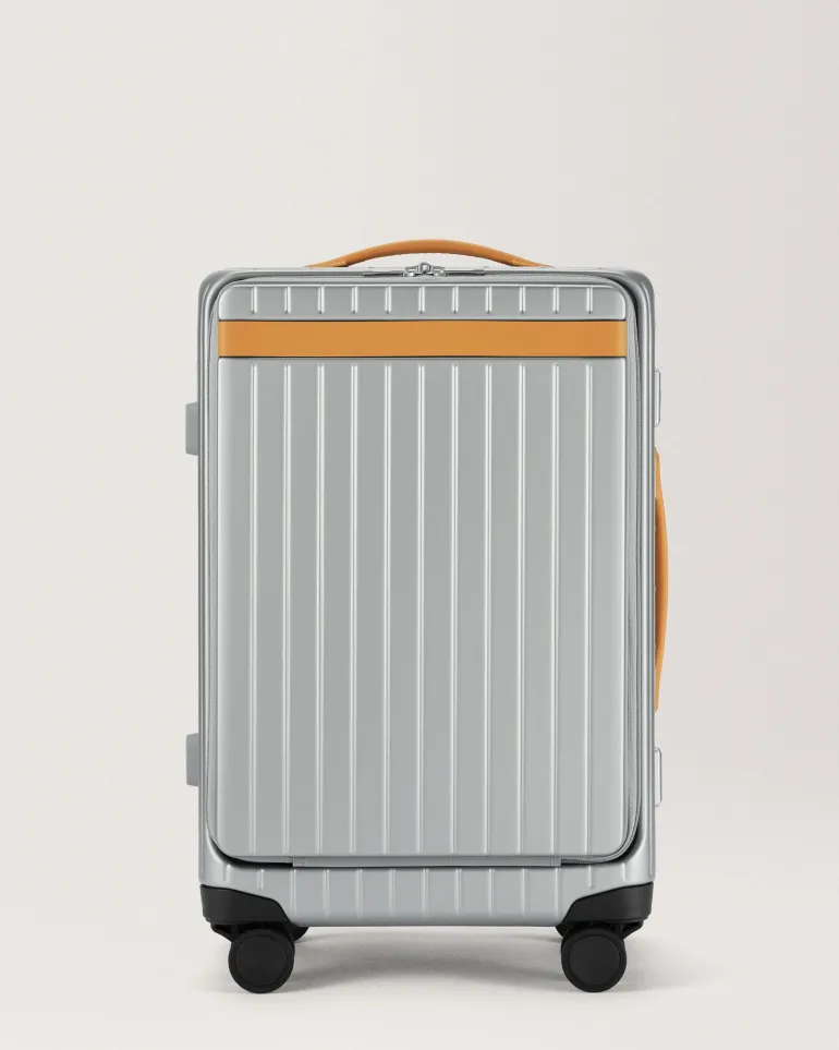Carl Friedrik The Carry-On X