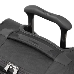 Crew Classic Carry-On Expandable Spinner