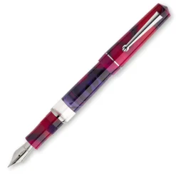Delta Duna Magenta Palladio Fountain Pen | Altman Luggage