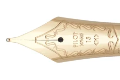 Pilot Custom 823 Fountain Pen Amber