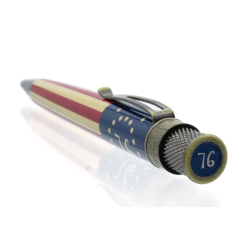 Retro 51 Tornado Vintage Metalsmith Bennington Flag | Altman Luggage