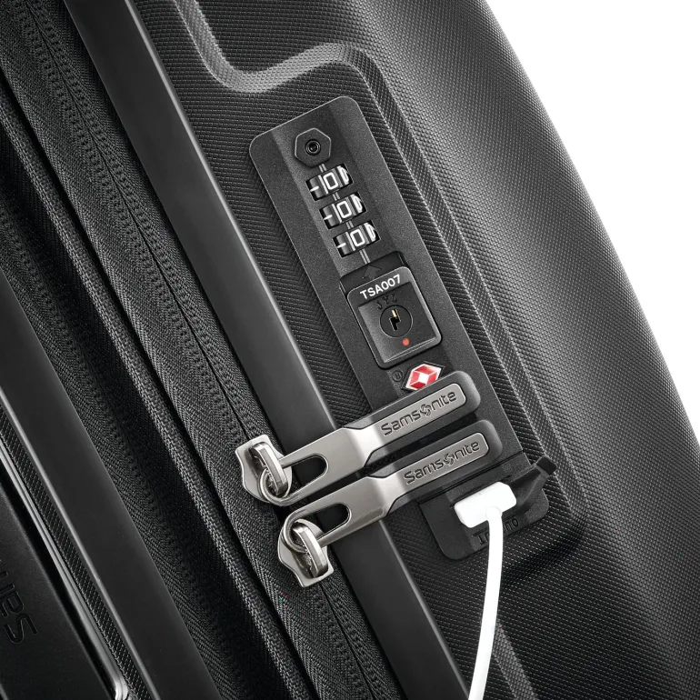 Samsonite Outline Pro Carry On Spinner | Altman Luggage
