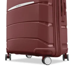 Samsonite Outline Pro Carry On Spinner | Altman Luggage