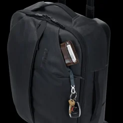 Thule Aion Carry On Spinner