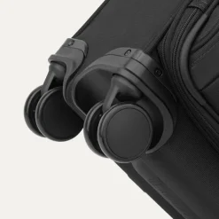 VersaPack+ Compact Carry-On Spinner