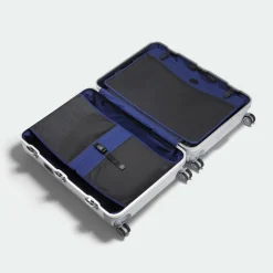 Zero Halliburton Pursuit Aluminum Medium Travel Case Silver